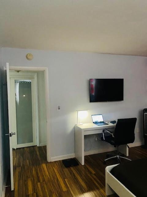 Beautiful Private One Bedroom One Bath North Miami Buitenkant foto